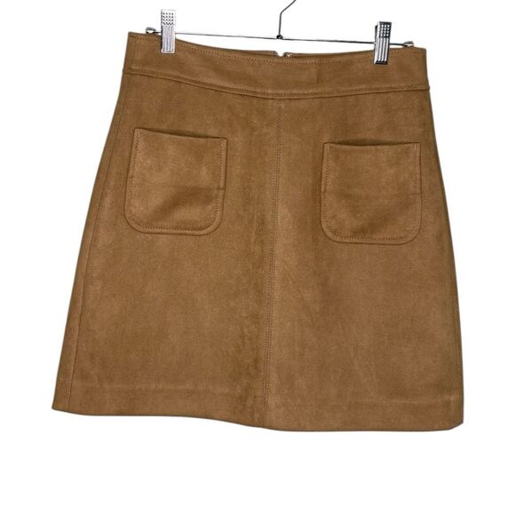 LOFT Faux Suede Patch Pocket Mini Skirt SIZE 2 tan - Picture 2 of 7